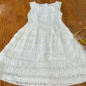 Matilda Jane Smile Sweetly ivory lace dress.  Sleeveless, circle skirt.  Size 2.